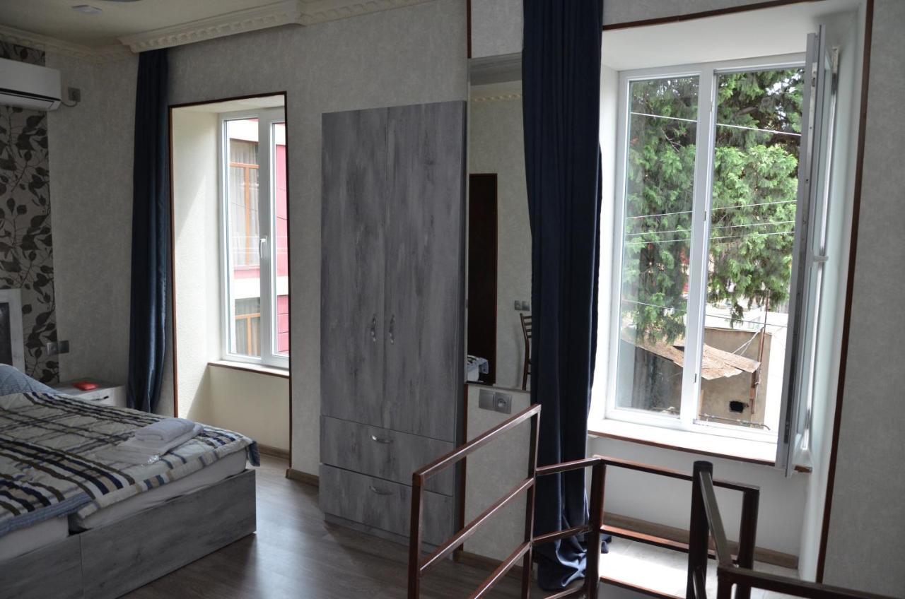 Guest House Uta Tbilisi Eksteriør billede