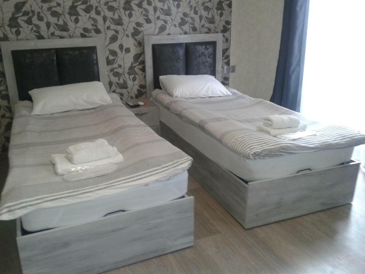 Guest House Uta Tbilisi Eksteriør billede